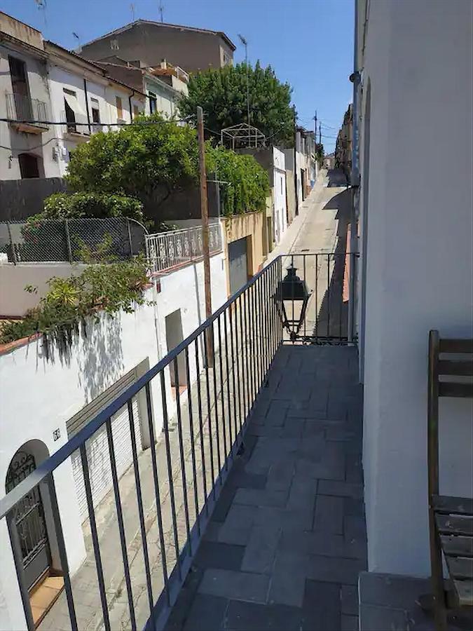 Apartamento De Diseno Cerca De Tren, Playa Y Bcn Masnou Luaran gambar